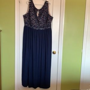 Sleeveless Navy Blue Dress w Lace/Sequin Bodice
